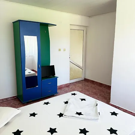 Homestay Cosmin *
